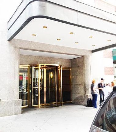 5th image of 275 Greenwich St APT 10F