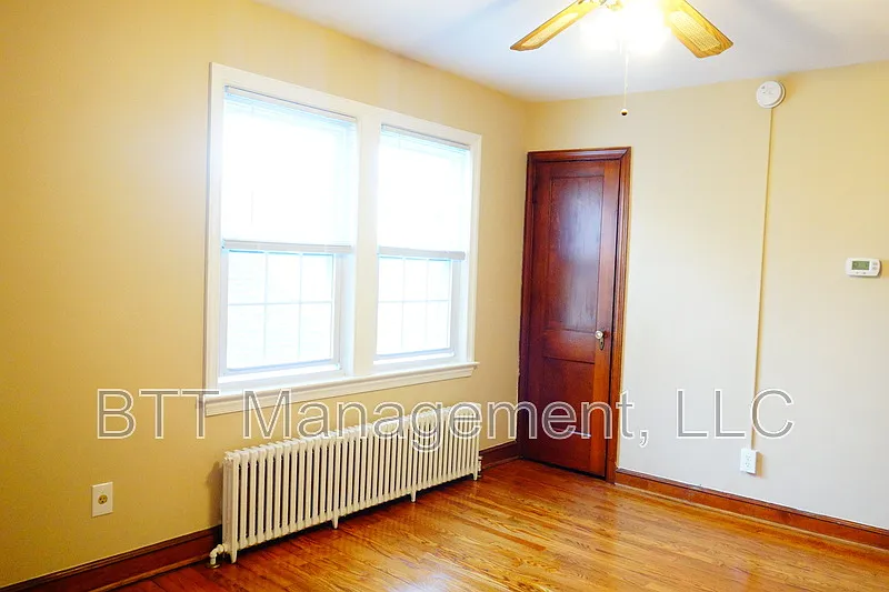 1 bed, 1.0 bath, 500 sqft, $1,395 — Photo 2