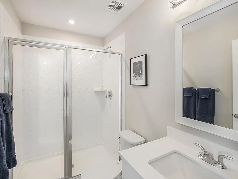 549 Cooper Village Ln — Photo 25