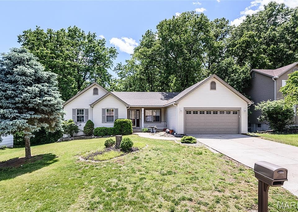 1st image of 3935 Rhine Ct