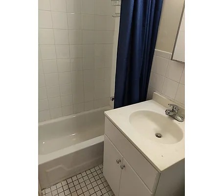 Rented by Block & Lot Real Estate | media 37