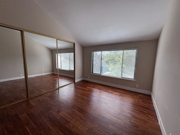 6604 Old Mill Ct — Photo 10
