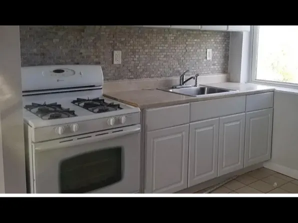 572 Springfield Ave, Newark, NJ