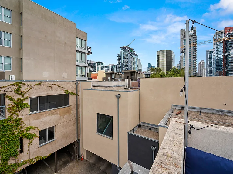 1601 Kettner Blvd #21 — Photo 25