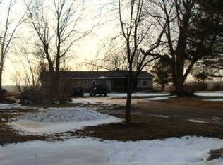 8600 Cribbins Rd, Jeddo, MI 48032