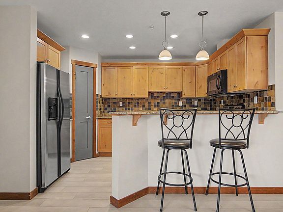 5th image of 1002 8th Ave #314