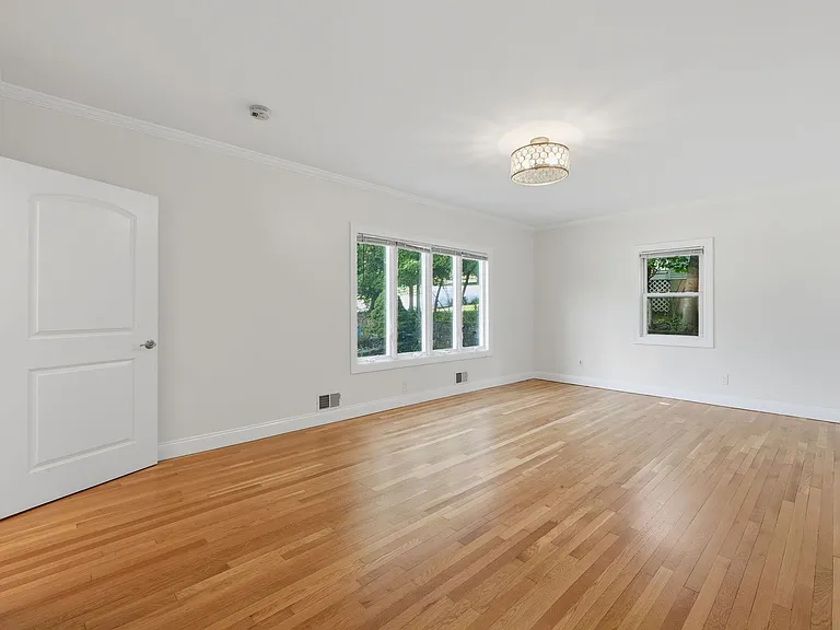 26 Hillside Ave #A — Photo 5
