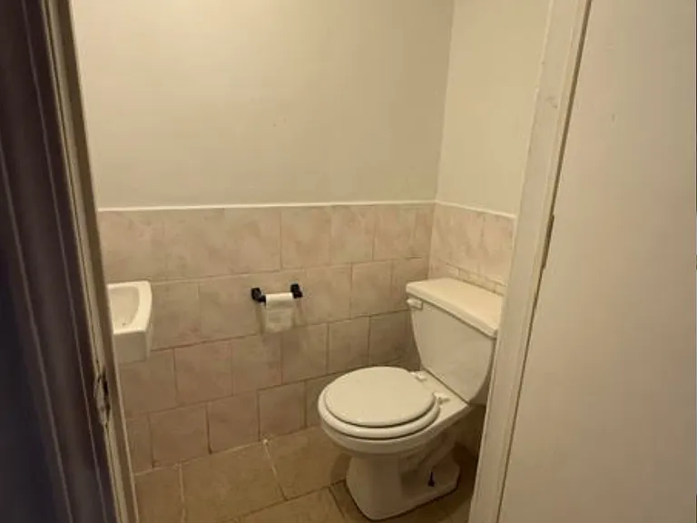 2407 E Clearfield St — Photo 11