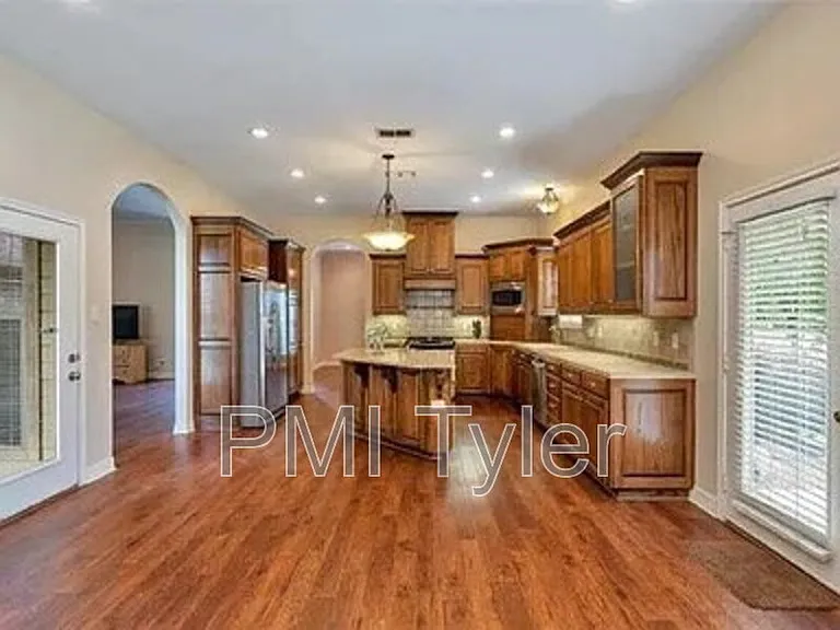 2 Baylee Dr — Photo 5