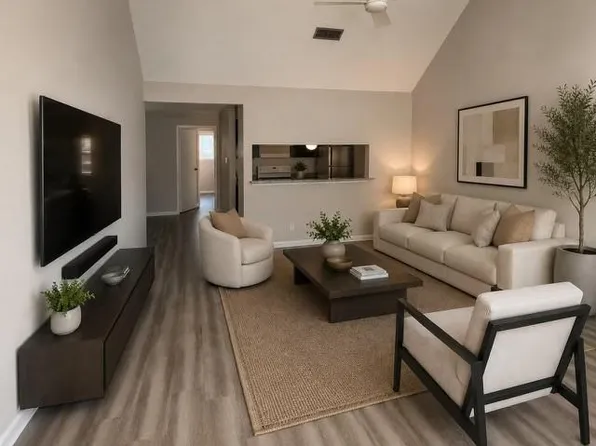 6601 Sands Point Dr APT 82, Houston, TX 77074