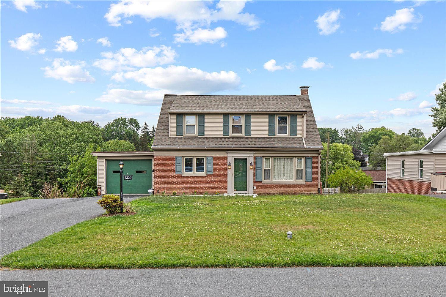1320 Meadowcreek Ln, Lancaster, PA 17603 Zillow