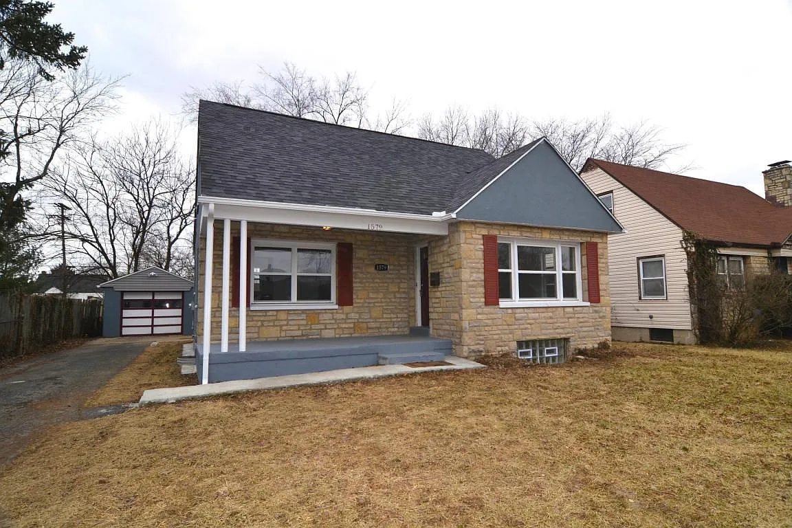 1579 Wilson Ave photo 1