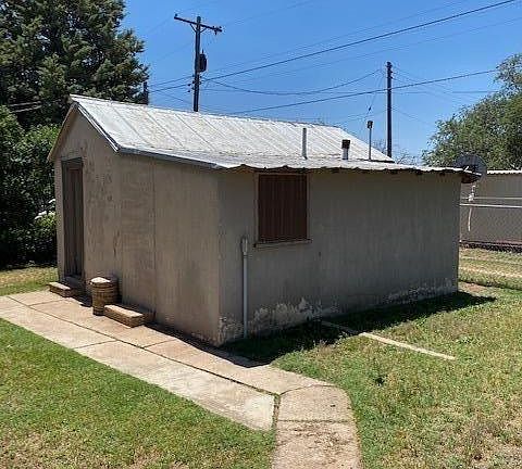 2nd image of 1411 Avenue L