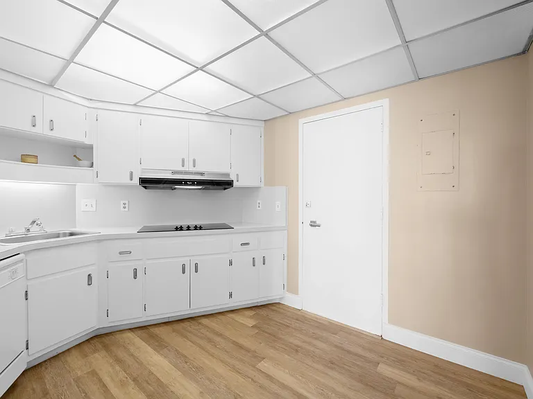 3700 Galt Ocean Dr #702 — Photo 16
