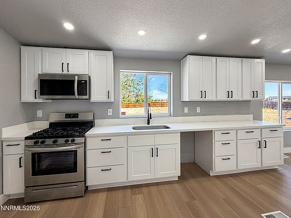 5th image of 5510 Vanessa Dr