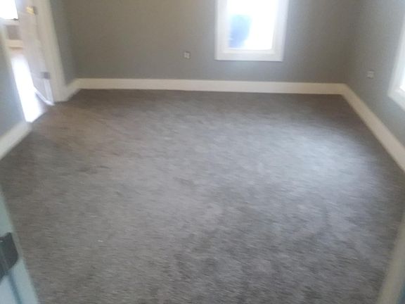 4th image of 610 S Stormont St