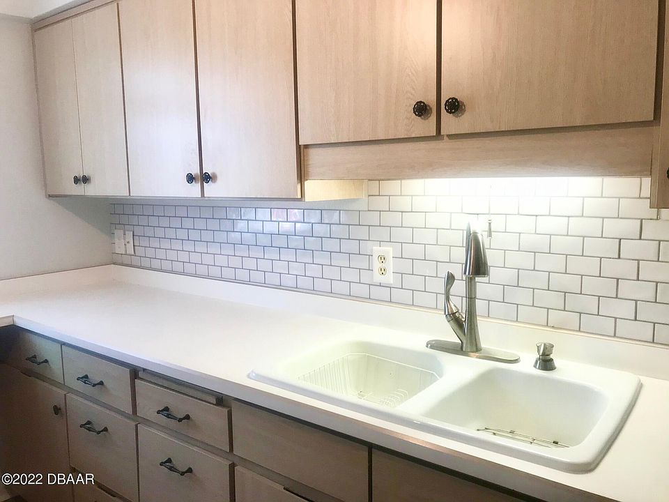 Beresford Manor 217 Elmwood Ave Deland FL Zillow