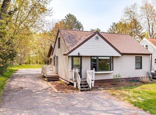 202 E Locust St, Duluth, MN 55811