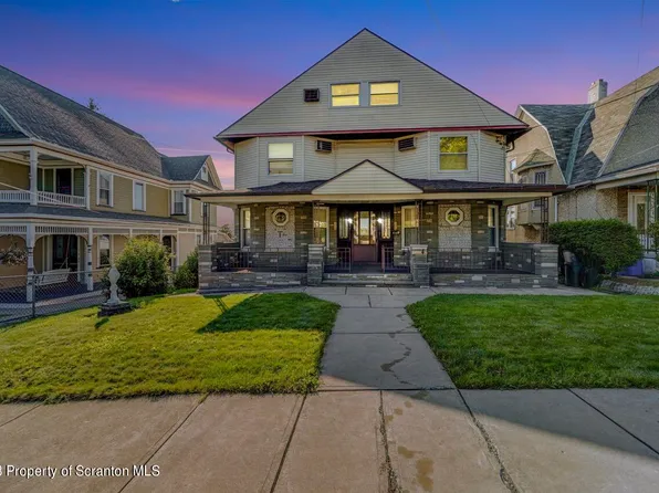 306-308 W Elm St, Dunmore, PA 18512