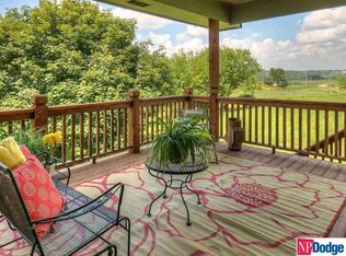 2706 Northwood Cir, Papillion, NE 68133