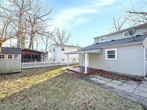 2nd image of 173 Forest Blvd