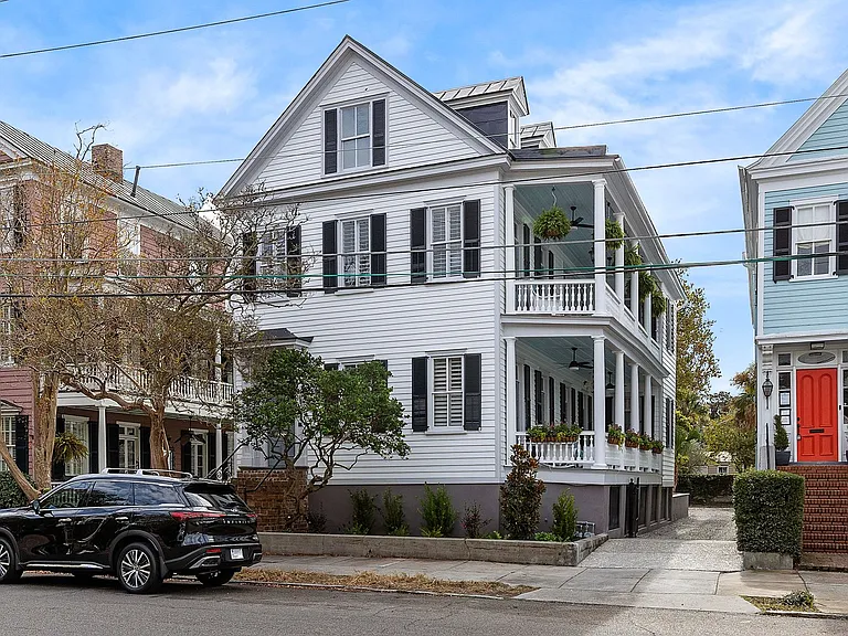 135 Broad St #C — Photo 4