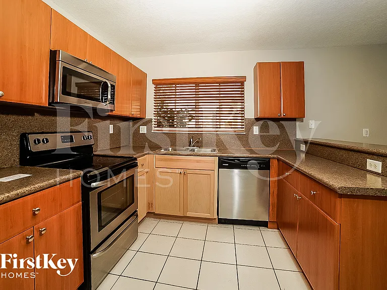 14054 SW 260th St #105 — Photo 7