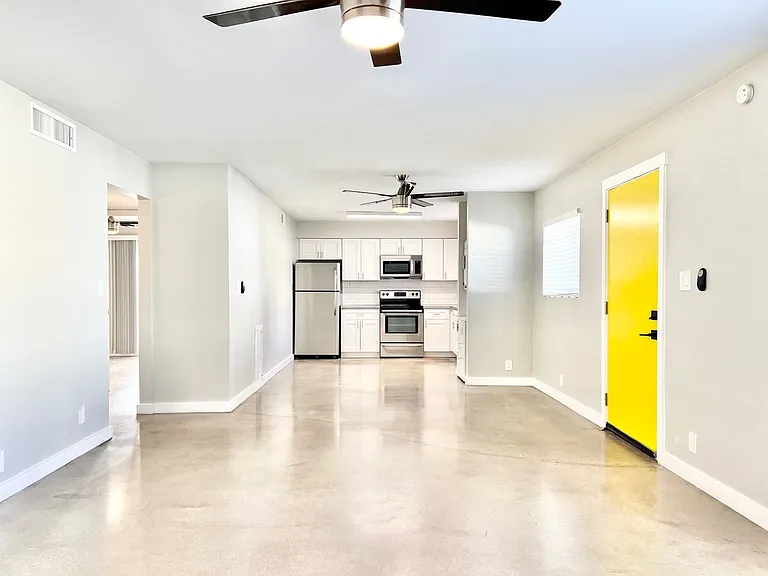 4232 N 32nd St #3 — Photo 20