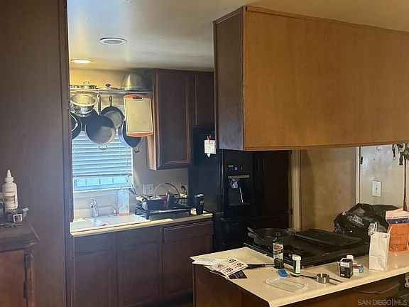 3rd image of 4970 Dalehaven Pl