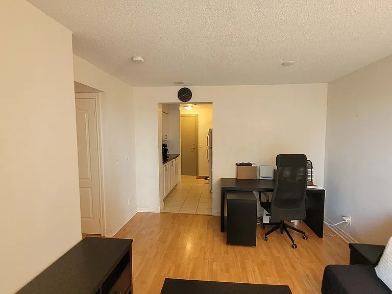 70 Town Centre Ct #1106 — Photo 8