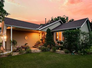 1188 Winter Ct, Hastings, MN 55033