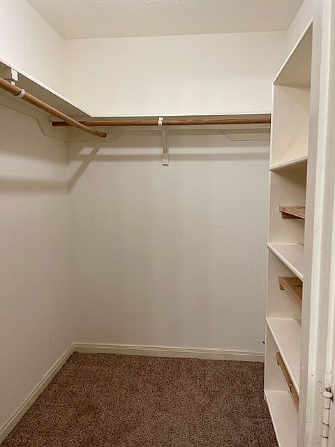 Walk-in closet