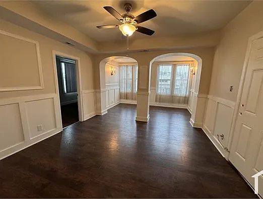 9645 S Avenue L #2F — Photo 3