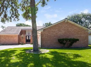 1311 Pinecroft Dr, Sugar Land, TX 77498