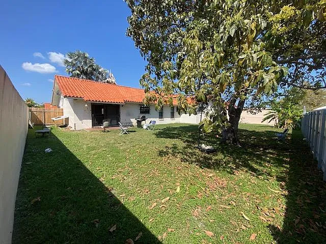 513 SW 101st Pl — Photo 21