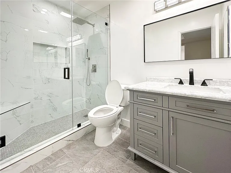 500 Jackson Pl #306 — Photo 6