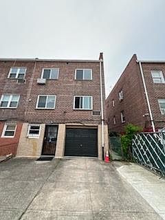 3rd image of 10563 Flatlands 1st St