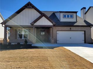 813 Eagles Nest Cv, Auburn, GA 30011