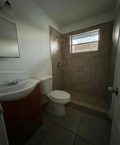 2746 Johnson St #W — Photo 18