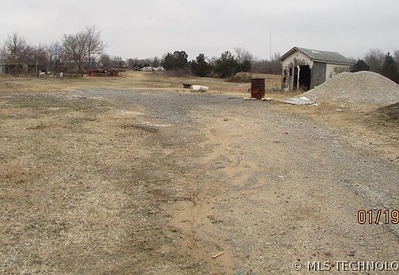 2nd image of 12528 S 273rd East Ave