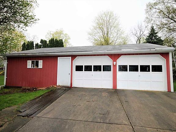 5th image of 116 Pennsylvania Ave