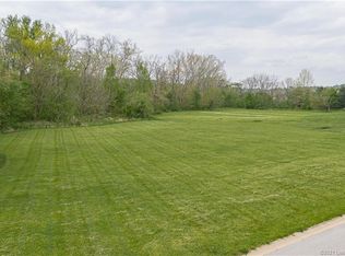 4522 Augusta National Dr, Floyds Knobs, IN 47119