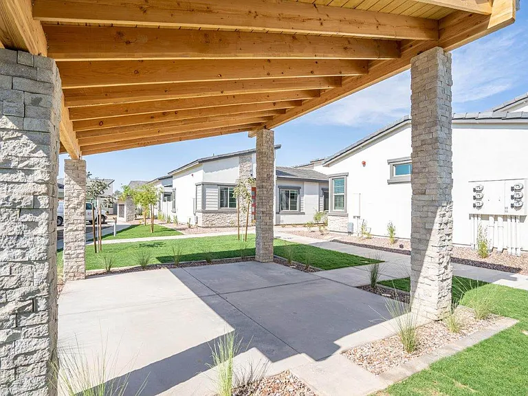 Village Greens of Queen Creek — Photo 18