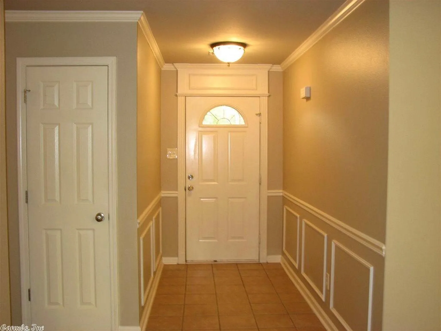 36 Stonehaven Dr — Photo 2