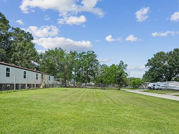 4th image of 3113 Ashley Dr