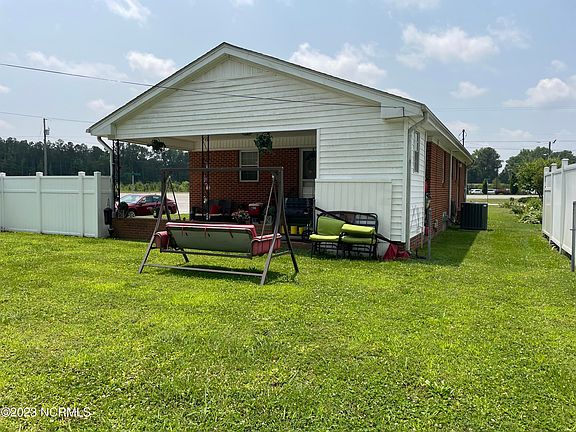 3rd image of 513 E Holt Street