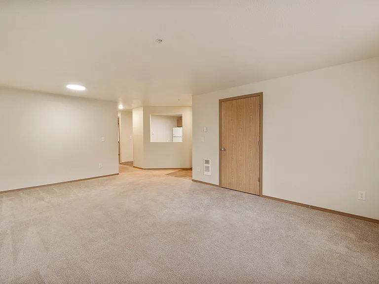 Clark Ave Apartments — Photo 10