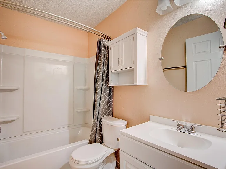 10621 Lanshire Dr #A — Photo 9