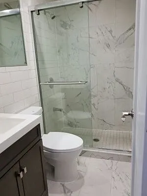 Rented by Monarch Realty Holdings | media 22