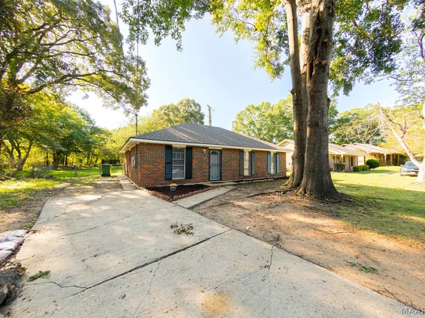 6316 Pinebrook Dr, Montgomery, AL 36117